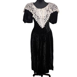 Vintage Cachet by Bari Protas 1980’s Victorian Velvet Lace Dress — 3/4 (XS)